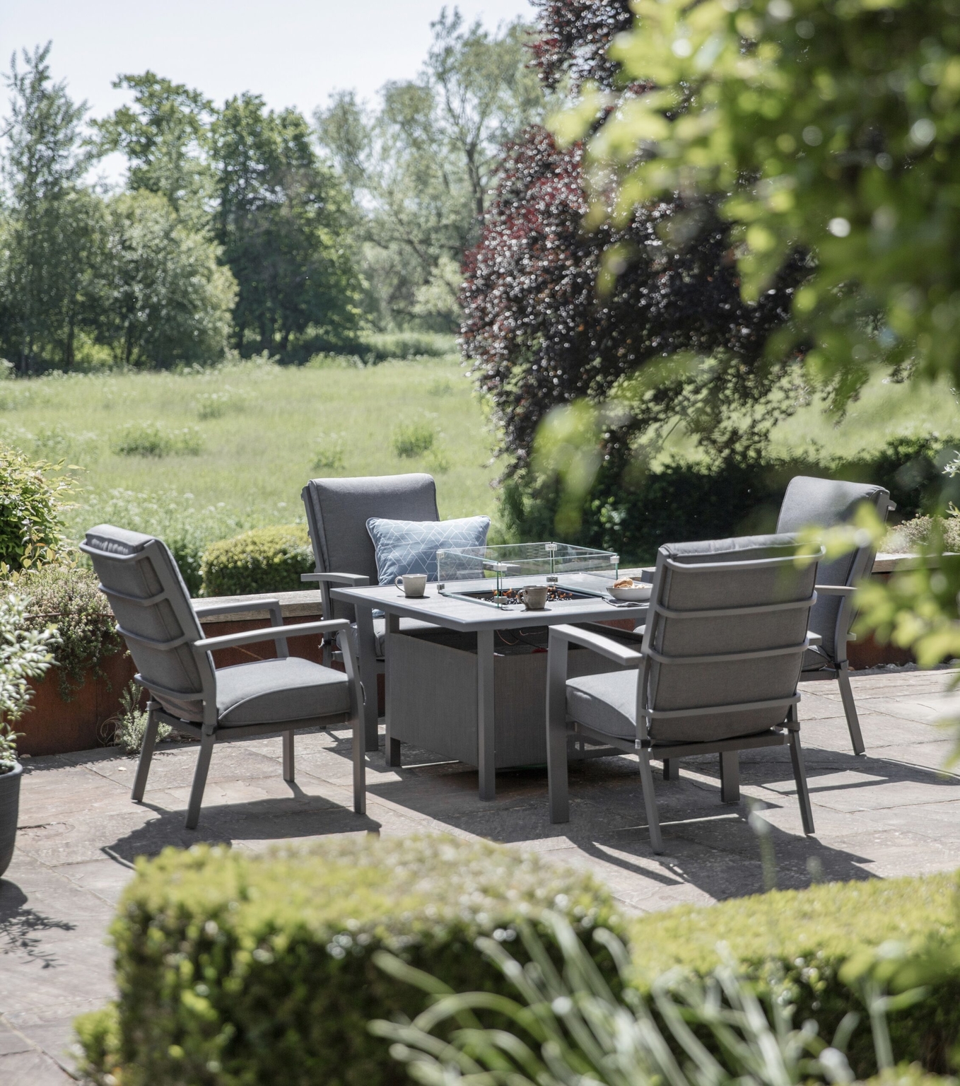 Lg Outdoor Monza Relaxer Set With Gas Firepit Table Shop Skylark Garden Centre